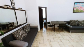 Two bedrooms Lux 2 Esplanadna St Centre of Kiev